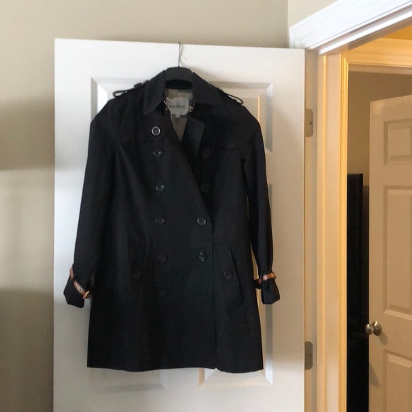 Black linen trench coat new with tags. Size L - Picture 2 of 6